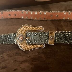 Stylish Embellished Western Belt